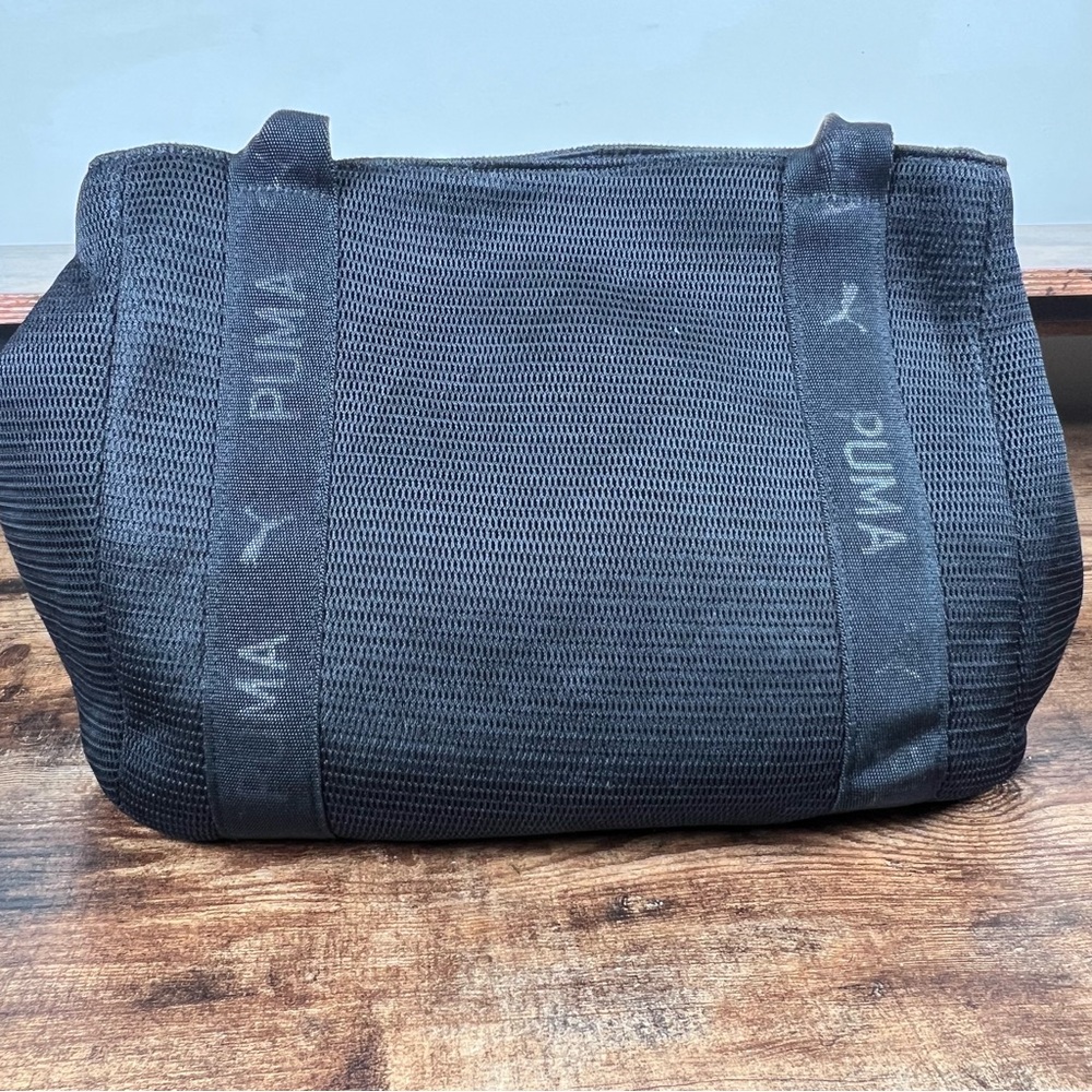 Puma Up & Comer Tote Bag Black Lightweight Lined Duffle Gym Sporty - Picture 4 of 13